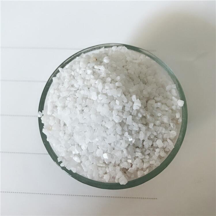 深探石英砂多元应用 从精制石英砂到水处理滤料的全面剖析